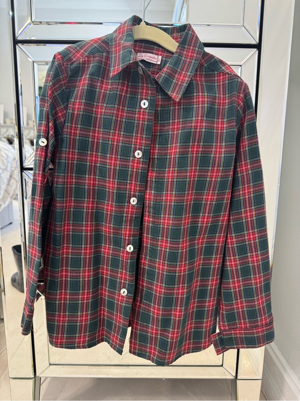La Coqueta Red & Green Plaid Button-Down Shirt for Kids